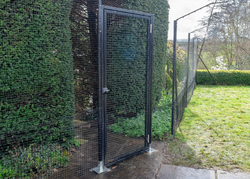 Cat Enclosure on Patio with Gate
