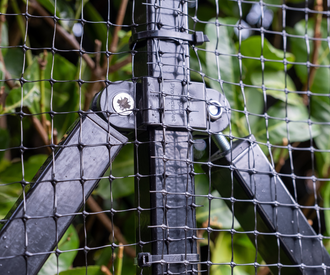 Steel Cat Enclosure Brace