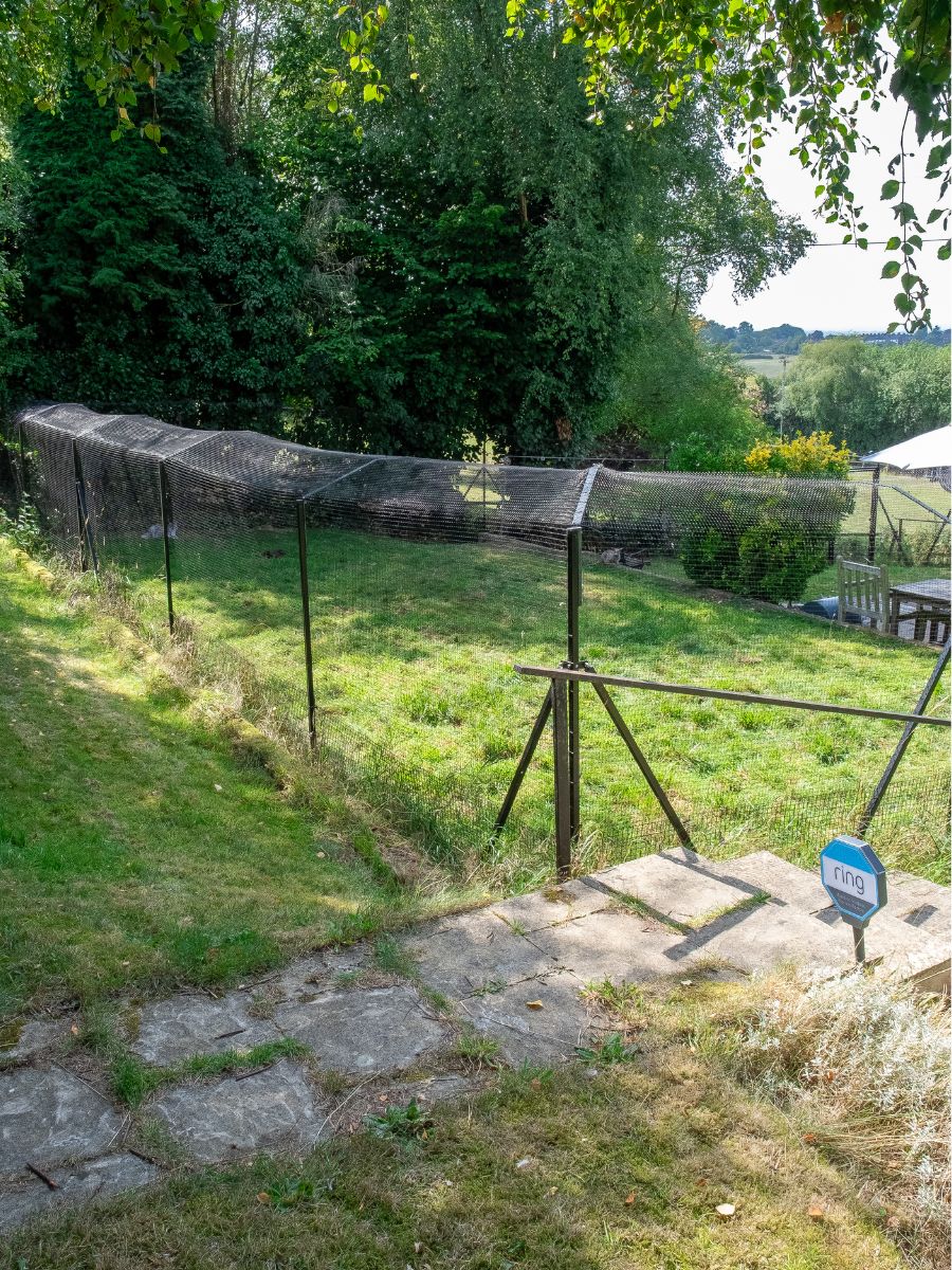 ProtectaPet® Cat Enclosure Brace