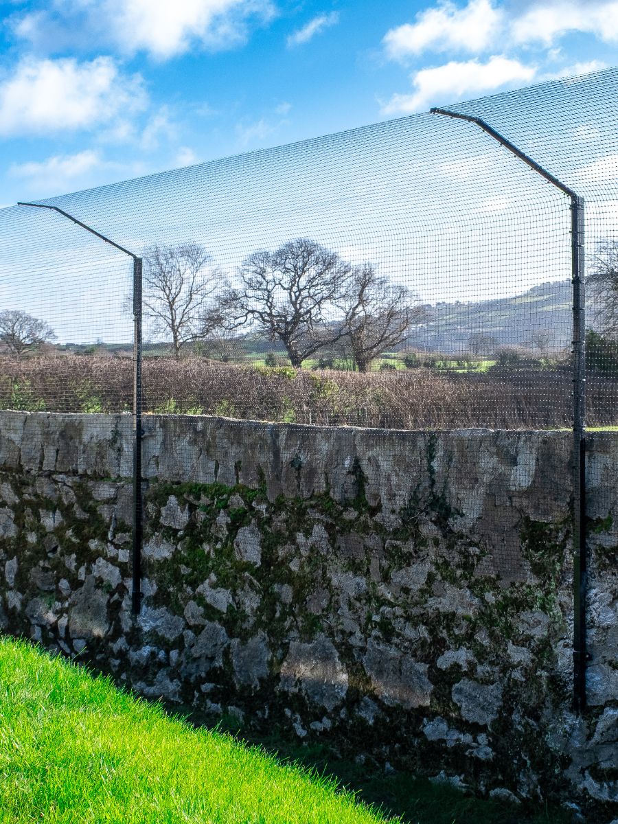 ProtectaPet® Wandpfosten für Katzengehege