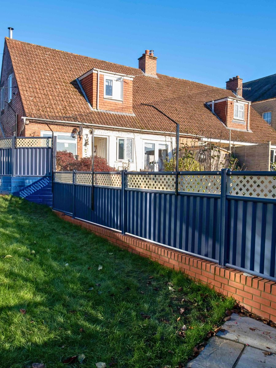 ProtectaPet® Verlängerungspfosten & Katzenzaunhalterung