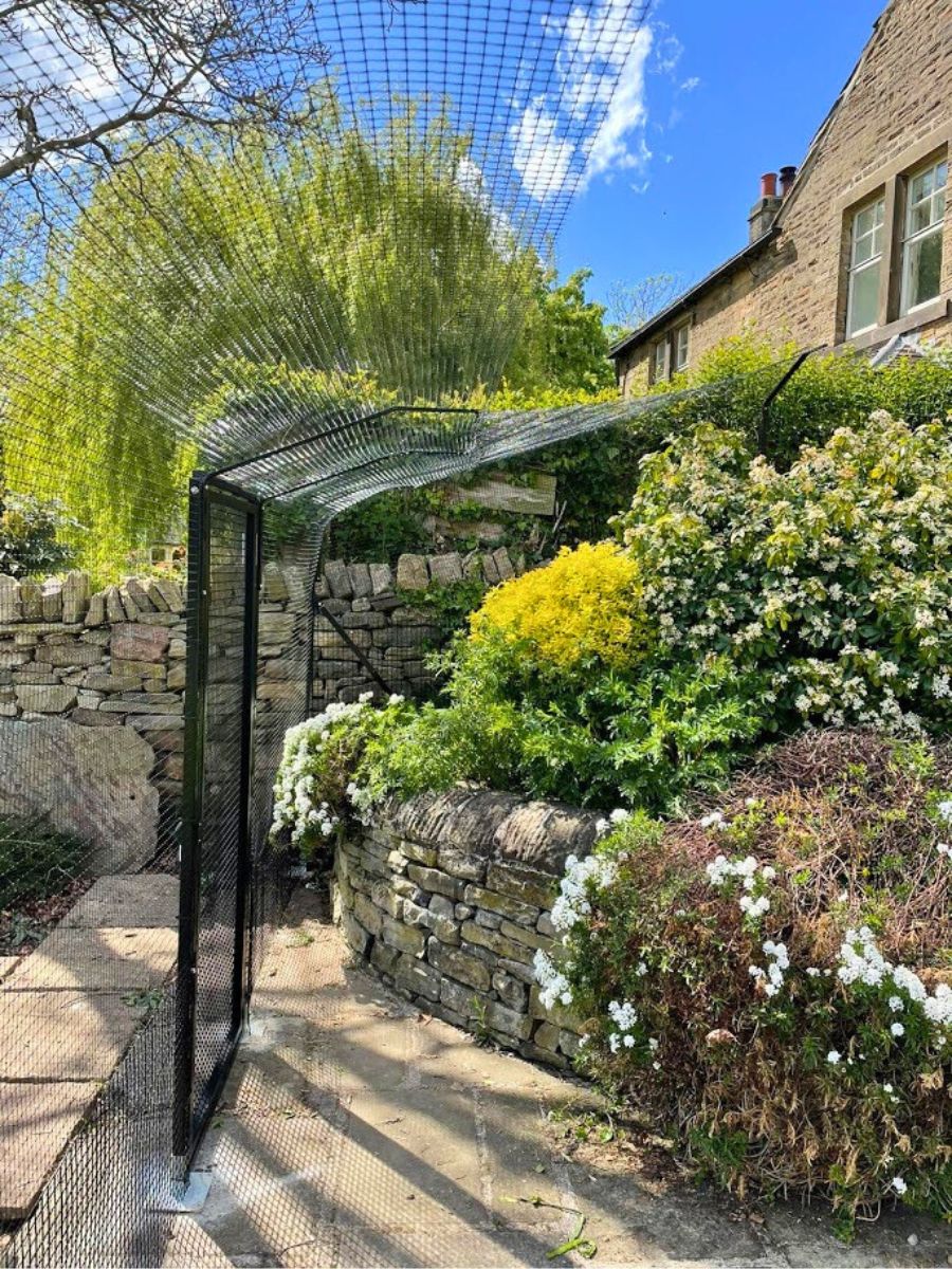 ProtectaPet® Einzelnes Katzengehege-Tor für Terrassenmontage