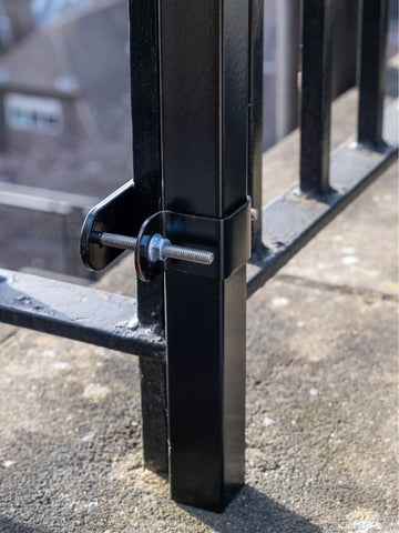 ProtectaPet® Cat Enclosure Post for Railings