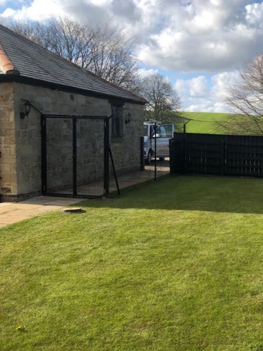 ProtectaPet® Double Gate Turf