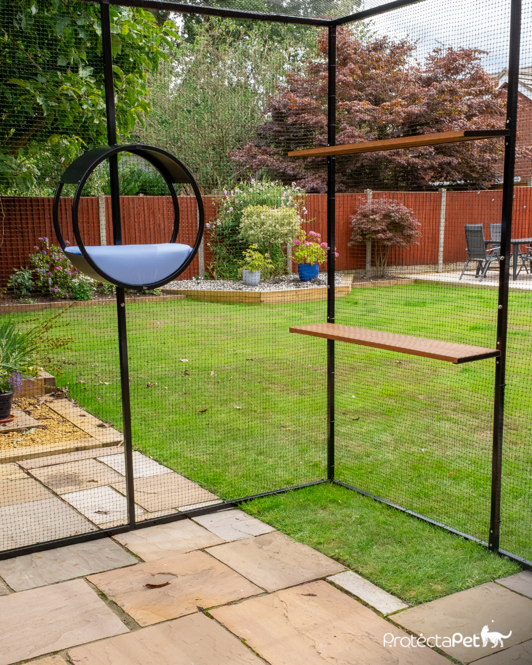 ProtectaPet® Lola Landing Cat Shelf (1.2m)