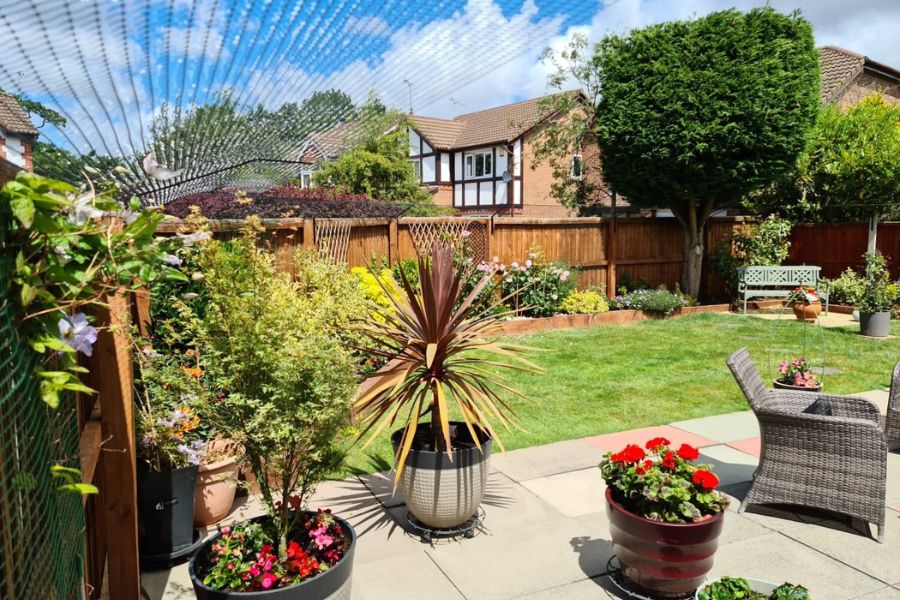 Cat Fence Barriers & Cat Fences Fencing for Cats ProtectaPet